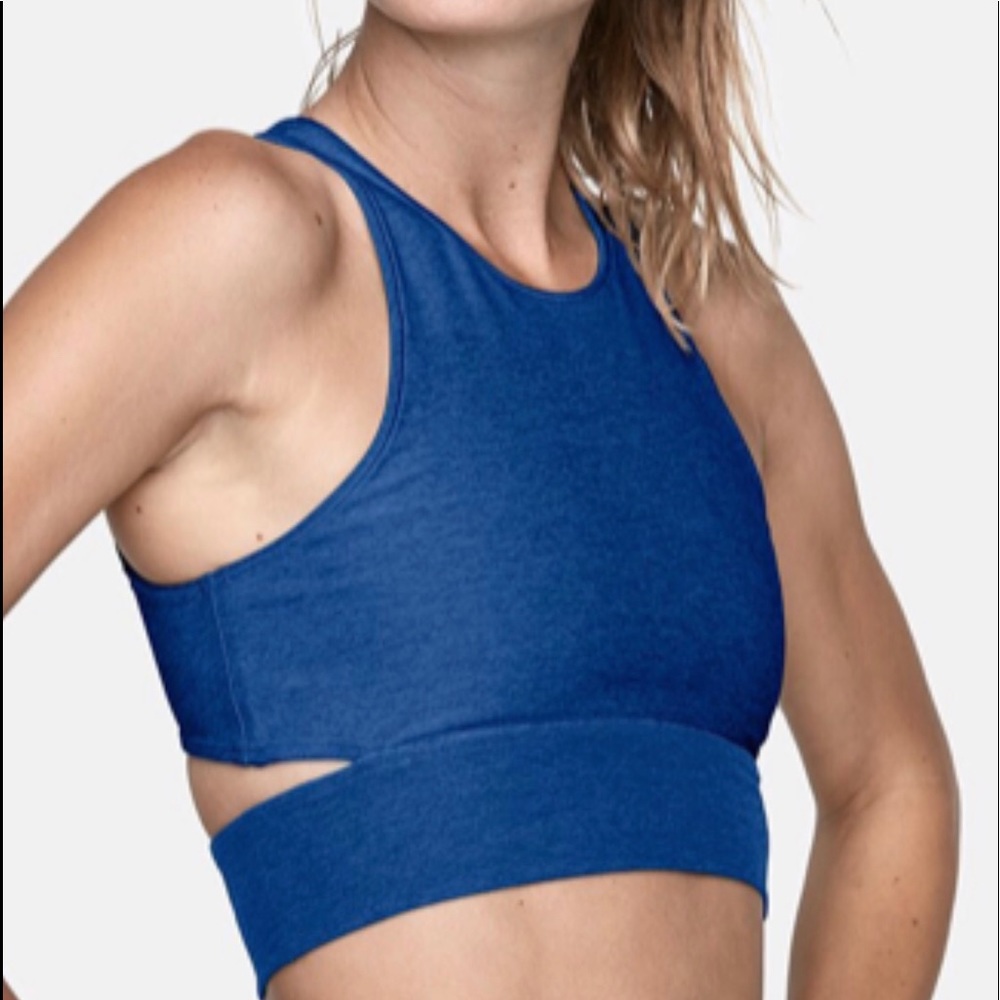 Slashback Crop Top